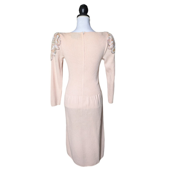 Vintage Don Sayres for Wellmore Pink Beaded Shoulder V Neck Knit Dress 80s - Picture 2 of 9